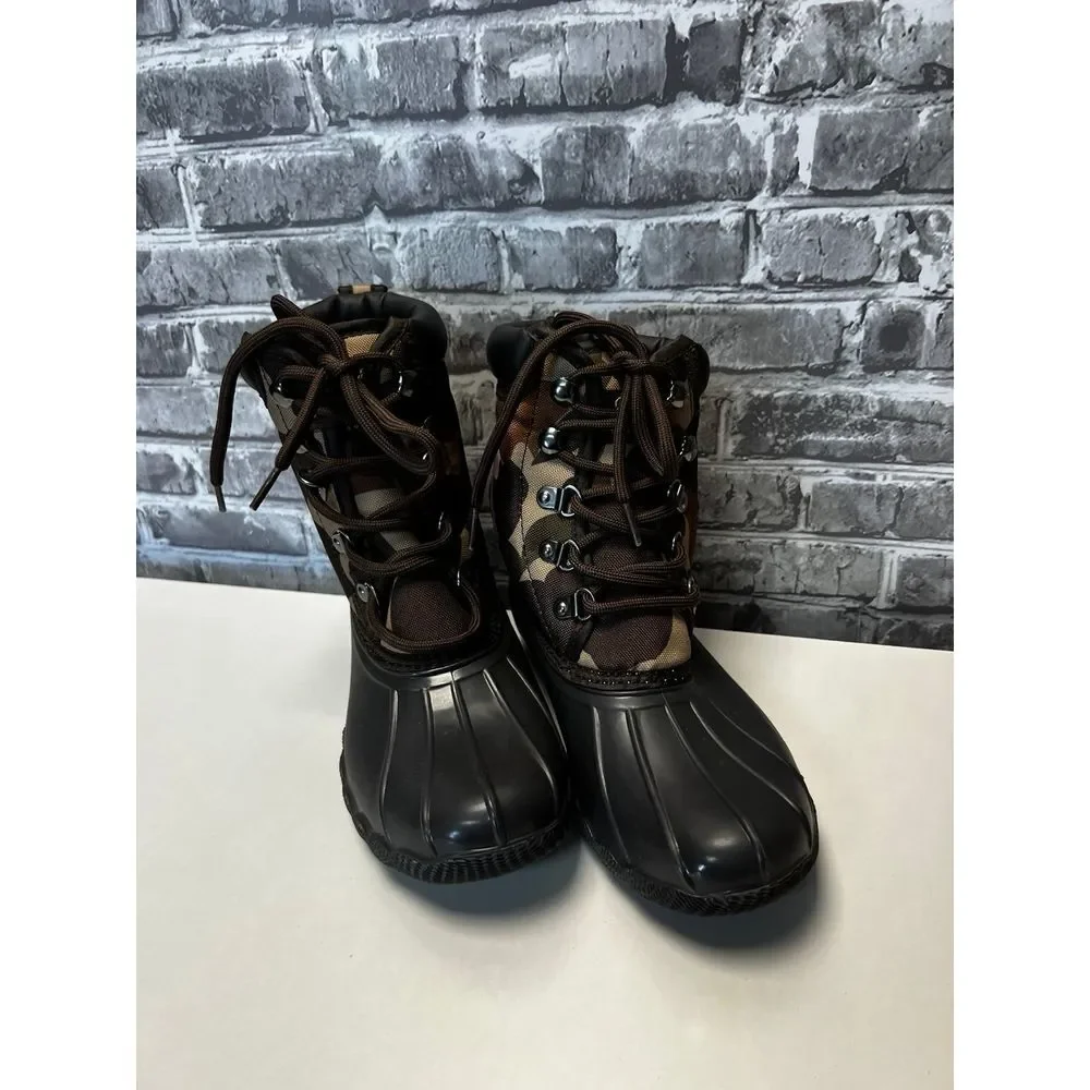 Magellan‎ boots
